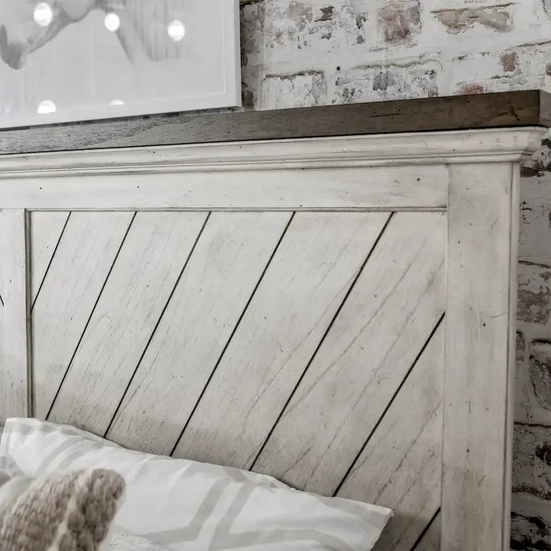 Rustic Two-Tone 4-Piece Bedroom Set - Queen/King